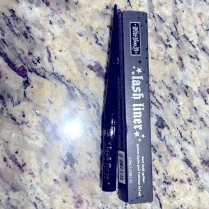 Kat Von D - lash liner
